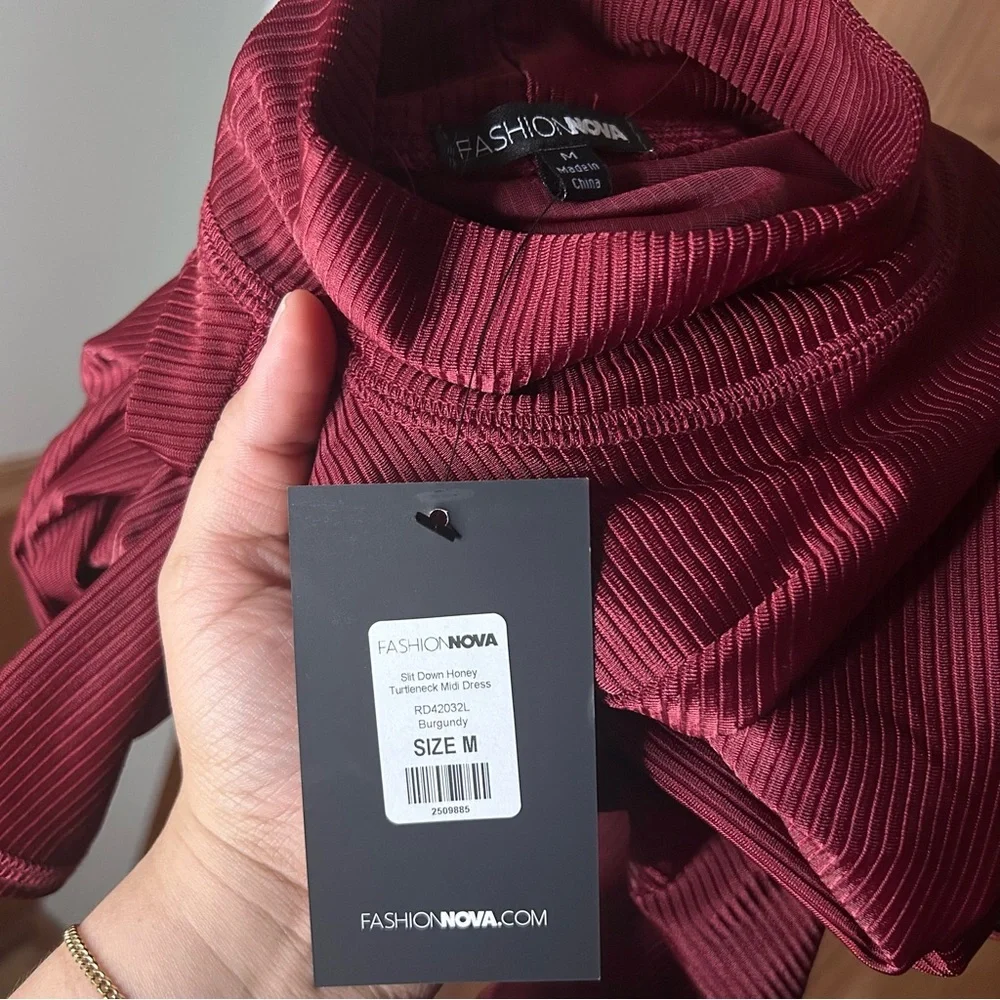 Fashion Nova Red Long Sleeve Burgundy Dress - Picture 3 of 5